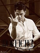 高清图：段奕宏最新时尚大片曝光 豪放有男人味