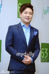 组图：韩名嘴姜虎东等贺张润贞完婚送祝福