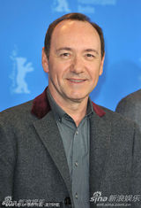 高清组图：《商海通牒》发布 影帝凯文-史派西亮相