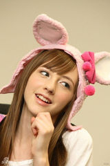 组图：英国90后萌妹贝琪-库尔135张美图集锦