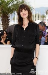 高清：《忧郁症》发布会 “蜘蛛女”邓斯特娇艳迷人