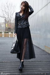 组图：李菲儿春日写真别致造型彰显英伦优雅