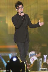 组图：罗志祥热舞盛典 萧亚轩暗示与王阳明可能复合