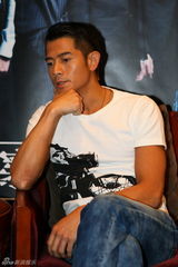 组图：对话《寒战》郭富城与梁家辉