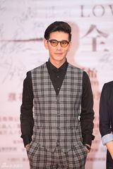 高清组图：《最爱》北京首映 姚晨葛优等群星助阵