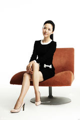 组图：颜丹晨知性小清新风格大片