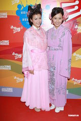 组图：曾志伟蒙嘉慧胡杏儿等录节目卖力演出