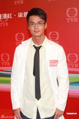 组图：杨怡自称绝缘体不传绯闻 罗仲谦力挺前女友