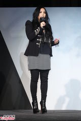 组图：张惠妹疑默认新恋情 否认喝知名饮品爆肥