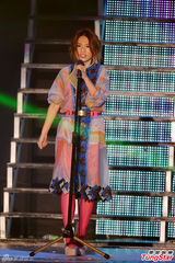 组图：伍佰花朵舞high翻 田馥甄变女神唱压轴