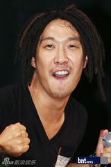 组图：SKULL&HAHA举行新专辑发布会