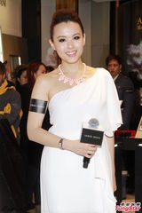 组图：许志安新年狂吃发福 大赞郑秀文煮菜厉害