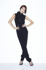 组图：少女时代新专辑写真曝光 九色魅力各具特色