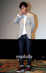 组图：刘承浩朴哲民为动画片配音 助阵媒体首映会