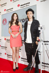 组图：互动摄影馆香港巡展 发烧友周柏豪激创意火花