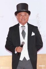 组图：2012年港姐竞选红毯 赵雅芝曾宝仪等亮相