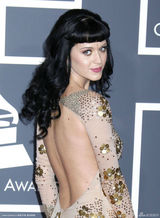 高清组图：第52届格莱美红毯 凯蒂-佩里大肆秀美背