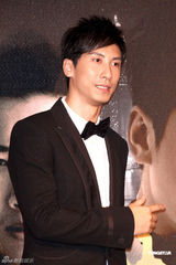 组图：电影《港都2012》开镜 新老演员共聚一堂 