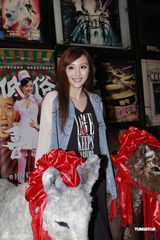 组图：杜汶泽田蕊妮等亮相《低俗喜剧》庆功宴