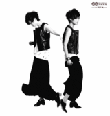 组图：李宇春2012贺岁写真 裙装亮相显朋克风格