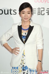 组图：蓝心湄放话《姊妹淘》全裸上阵