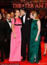 组图：柏林电影节开幕 《阿黛尔》赛杜粉裙熟女