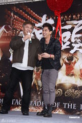 组图：柯有伦助阵《阵头》答谢会望票房破三亿