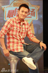 幻灯图：于小伟谈《幸福的完美》 幸福就是平平淡淡