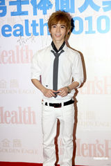 高清组图：夏雨苗圃等出席男士体面大奖颁奖礼