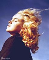 组图：知名摄影师安德烈-德迪耶纳作品