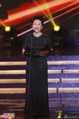 组图：黎耀祥凭《大太监》获最佳男主角 第三次封帝