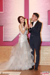 组图：黄翠如、洪永诚获最佳节目主持人奖