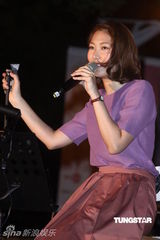 组图：王若琳办户外音乐会 暌违两年复出不太习惯