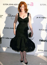 高清组图：女星克里斯蒂娜-亨德里克斯爆乳亮相