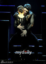 组图：韩国女歌手仁顺伊IVY出演音乐剧《芝加哥》