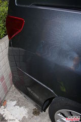 组图：陈小春为爱妻送早餐 提起儿子好心情