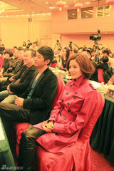 组图：《誓言今生》将登央一 王媛可红装抢镜