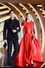 组图：白百何彭于晏首次同台亮相 合作新片受关注