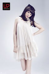 组图：新声代歌手熊子锐时尚摩登写真首发