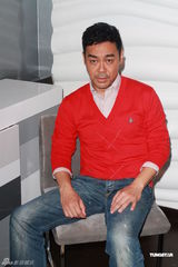 组图：刘青云搭档万绮雯 携手宣传《追凶》