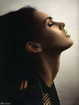 高清组图：混血美女梅根-福克斯写真 展异域风情