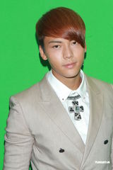 组图：方力申录节目 望刘翔不理流言