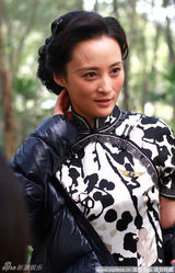 组图：电视《建国大业》开拍 蒋勤勤旗袍如水墨画