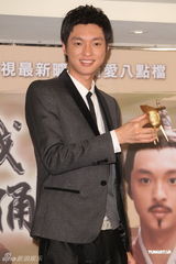 组图：安以轩安钧灿为新戏宣传 称李承铉只是同事