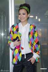 组图：各路大牌港星齐聚欧阳德勋与蔡立儿婚宴