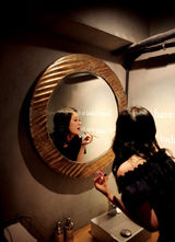 幻灯图集：张娜拉杂志照可爱玲珑 尽显小女人娇羞