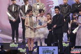 组图：2012新城劲爆颁奖 陈奕迅容祖儿等集体登台