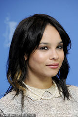 高清组图：《仰天长啸》发布 重磅女星丝迪贝撑场