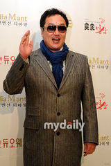 组图：韩国演员安在模1月9日下午举行婚礼