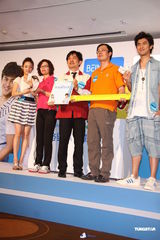 高清组图：林依晨不信男友偷吃 和陈柏霖代言减肥